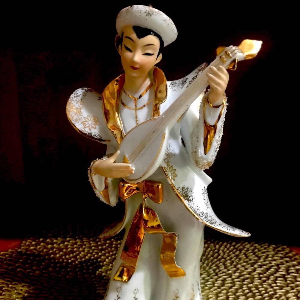 Vintage China - Male figurine 1956